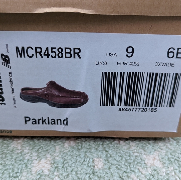 Dunham parkland brown leather slides size 9 6E - Picture 3 of 4